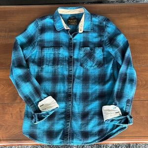 Burton women’s flannel bright blue plaid